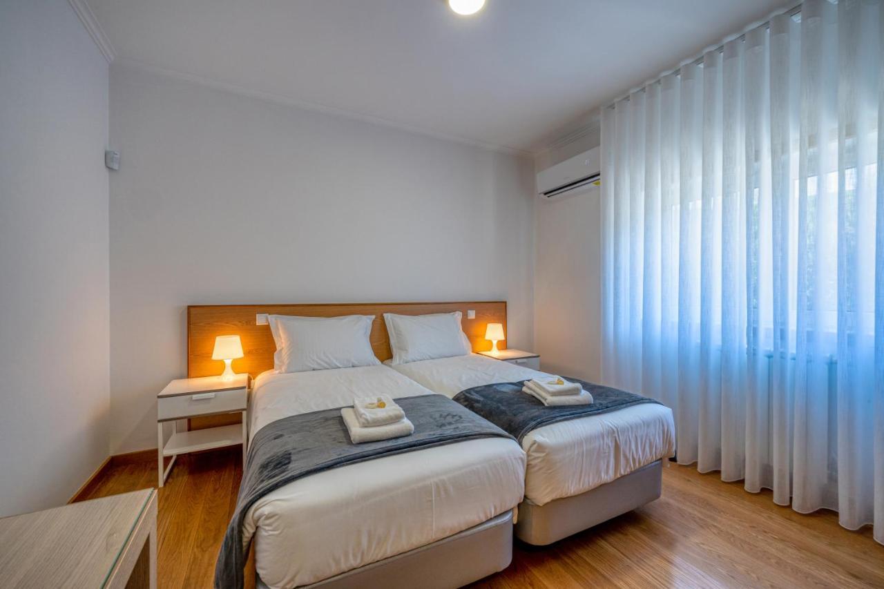 Central Suites Arouca Exteriör bild
